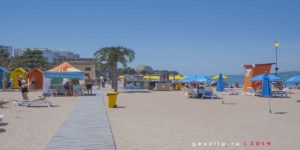 Песчаный пляж 2к19 в Геленджике