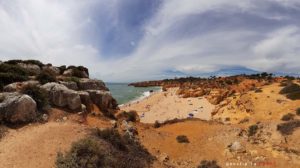 Пляж Praia dos Arrifes